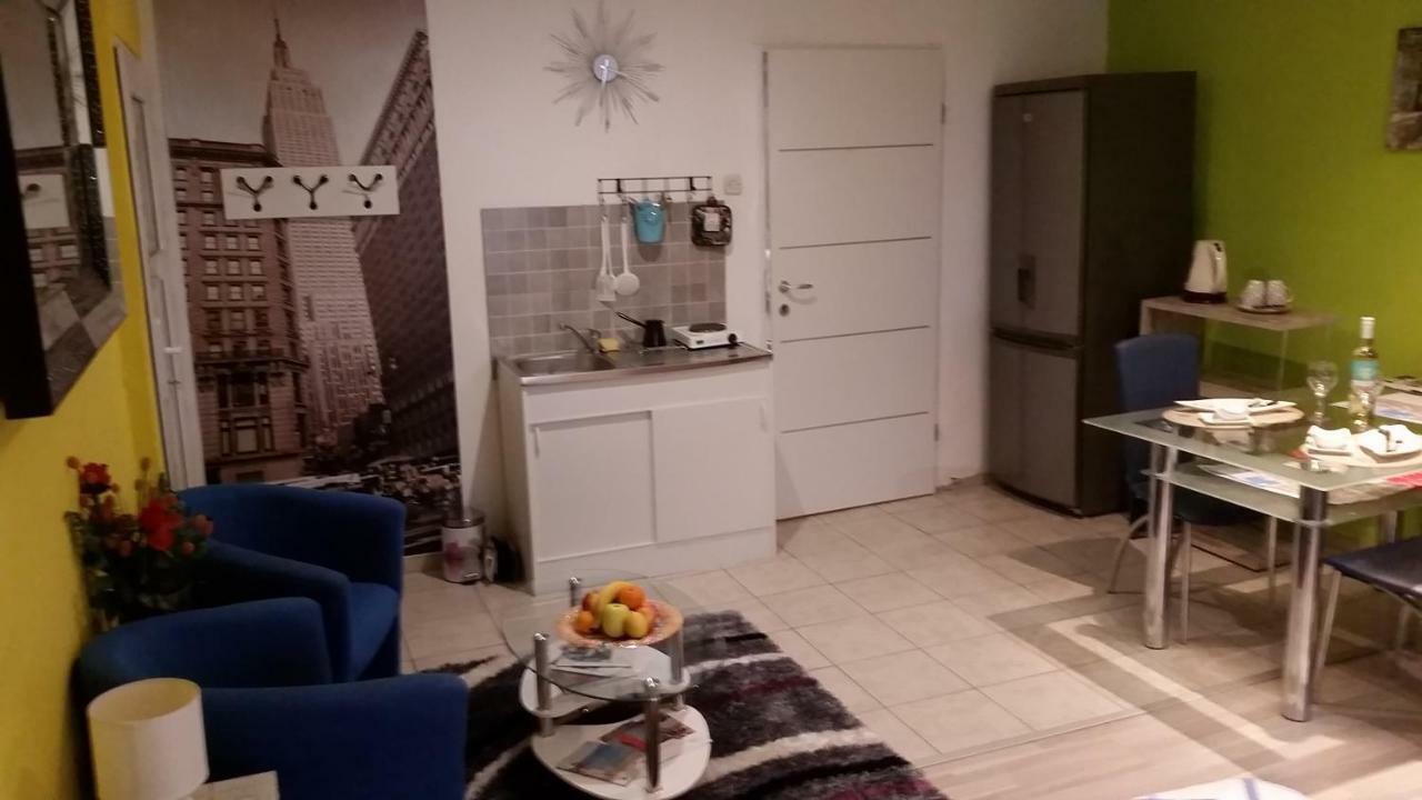 Studio And Rooms Korzo 里耶卡 外观 照片